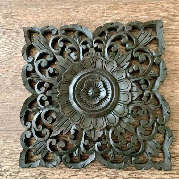 Handcrafted Filigree Wooden Teak Plaque 9/9” - Picture 2 of 10